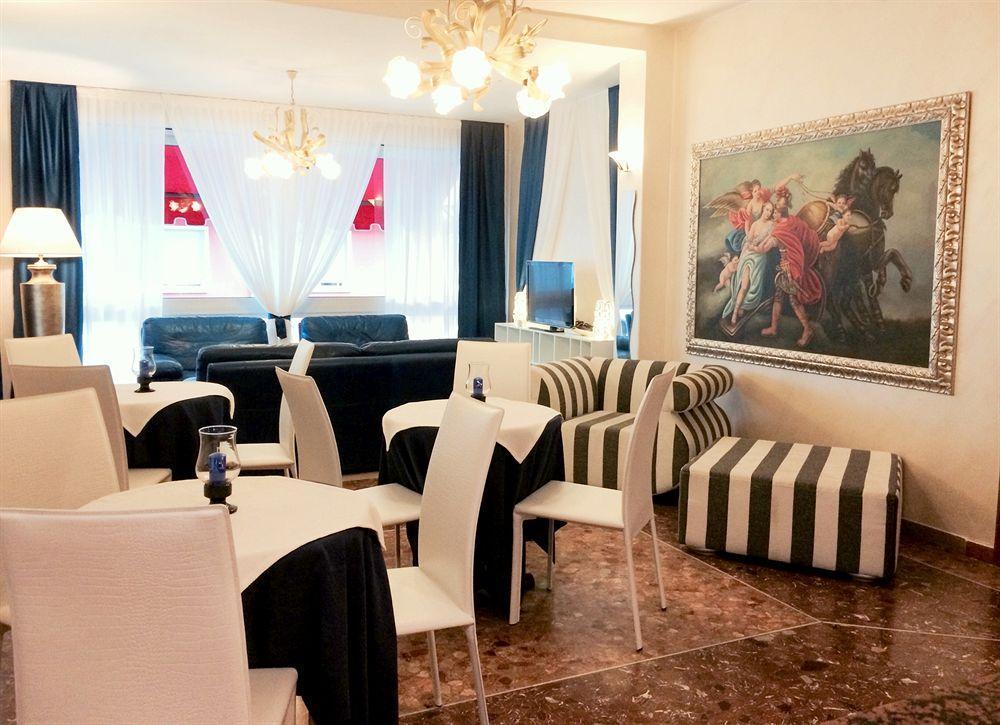 Hotel Rex カオルレ エクステリア 写真